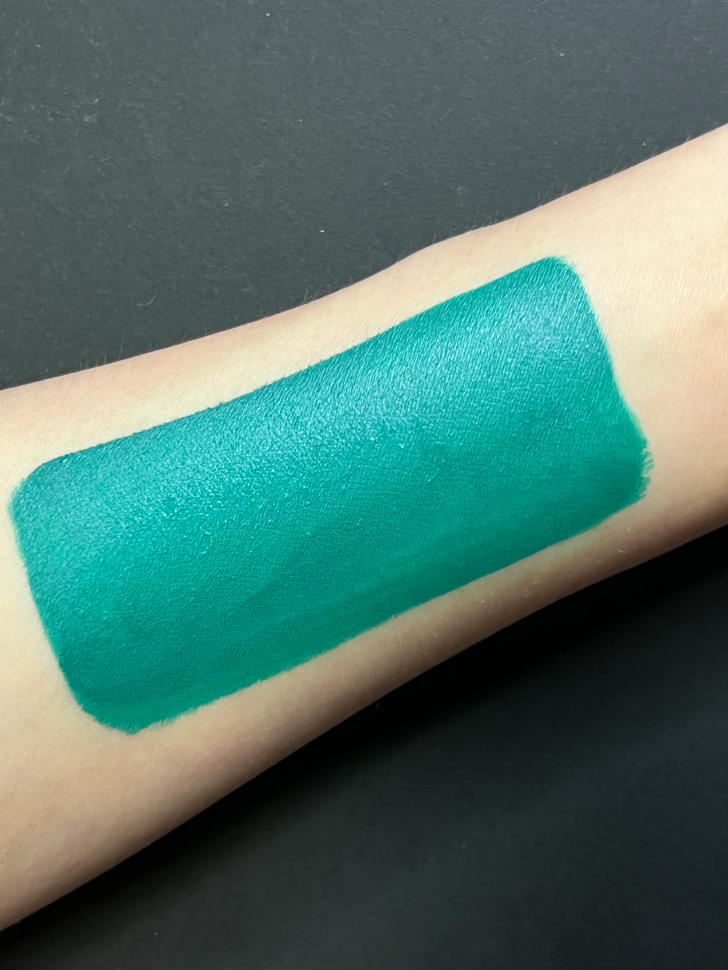 20 - Aqua (Turquoise) Water Activated Graphic Liner - Image 3