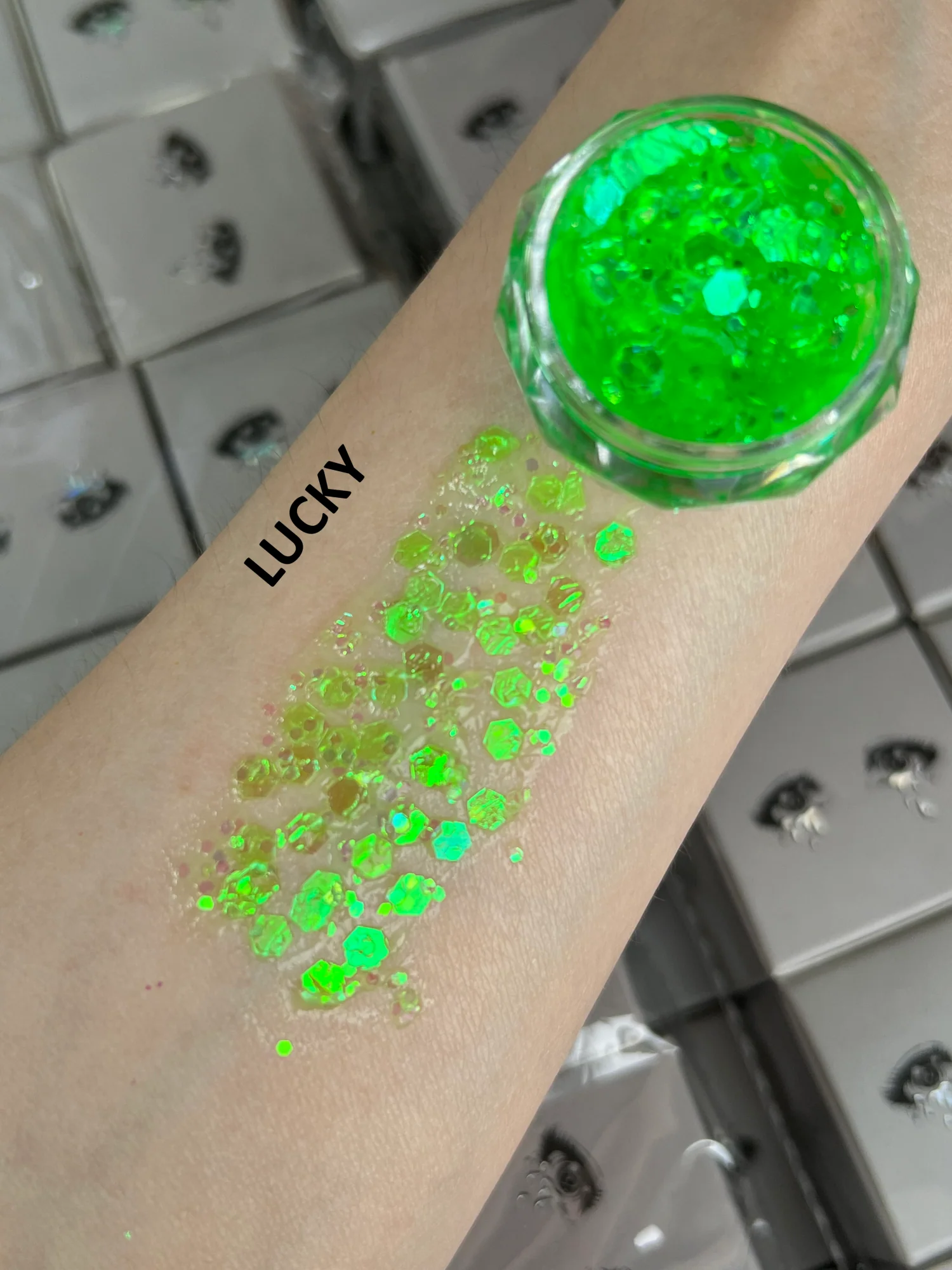 Gel Glitter Tears - Image 16