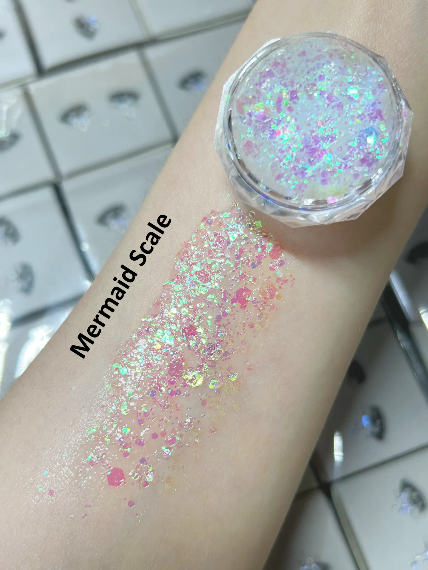 Gel Glitter Tears - Image 37