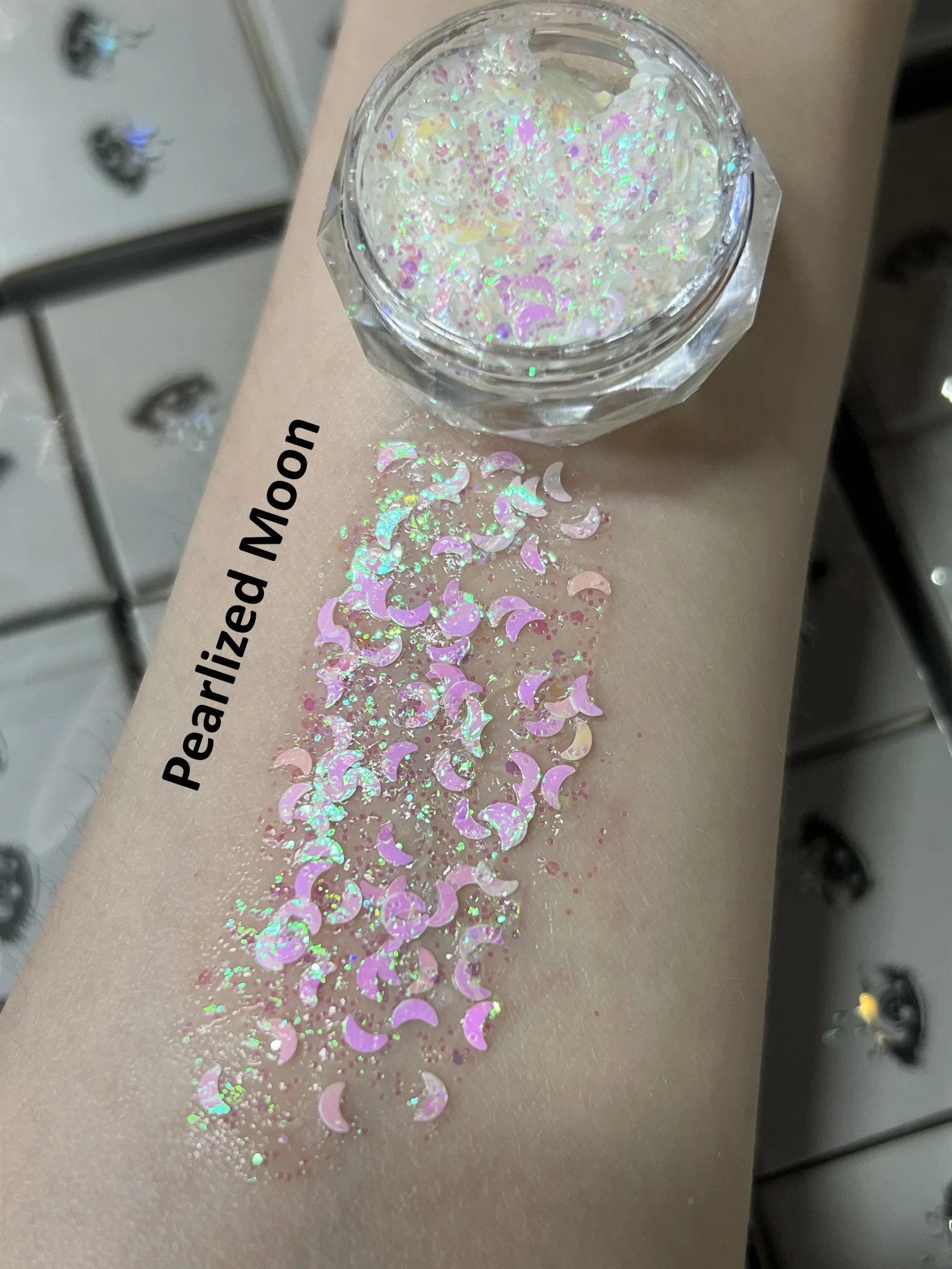 Gel Glitter Tears - Image 38