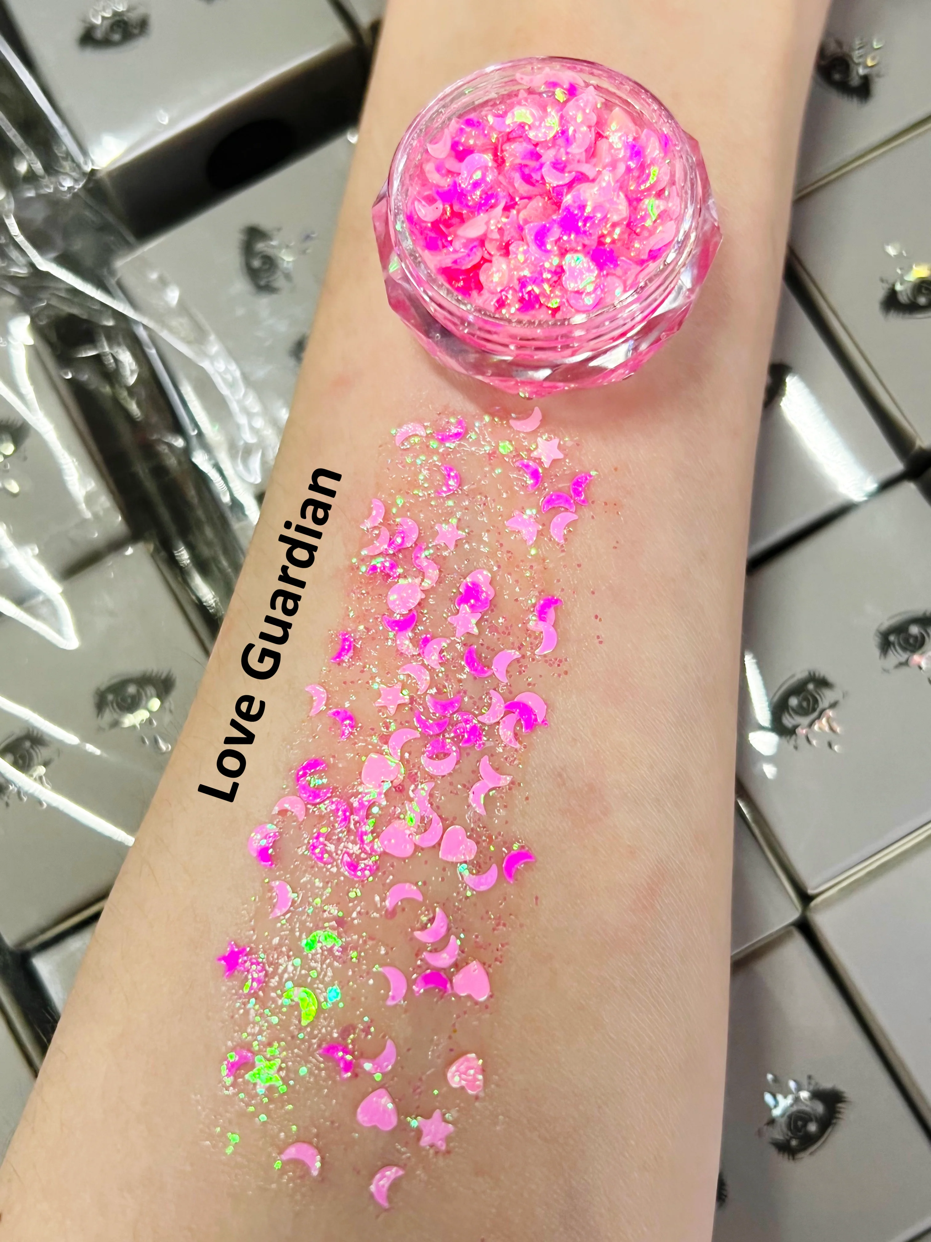Gel Glitter Tears - Image 6