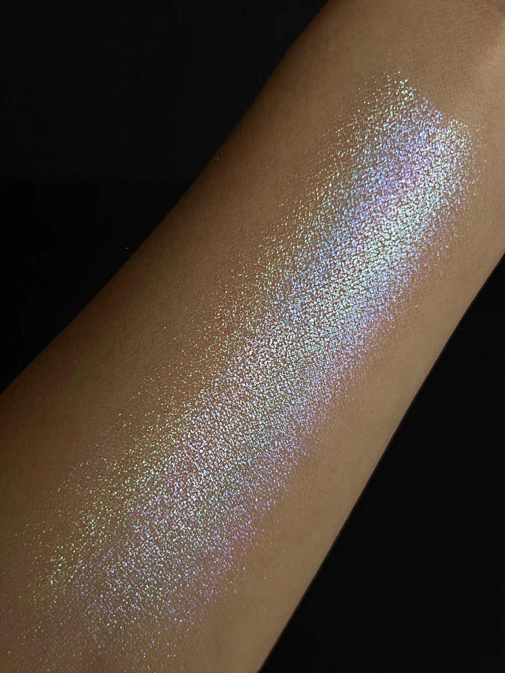 Metamorphosis Rainbow Highlighter - Image 3