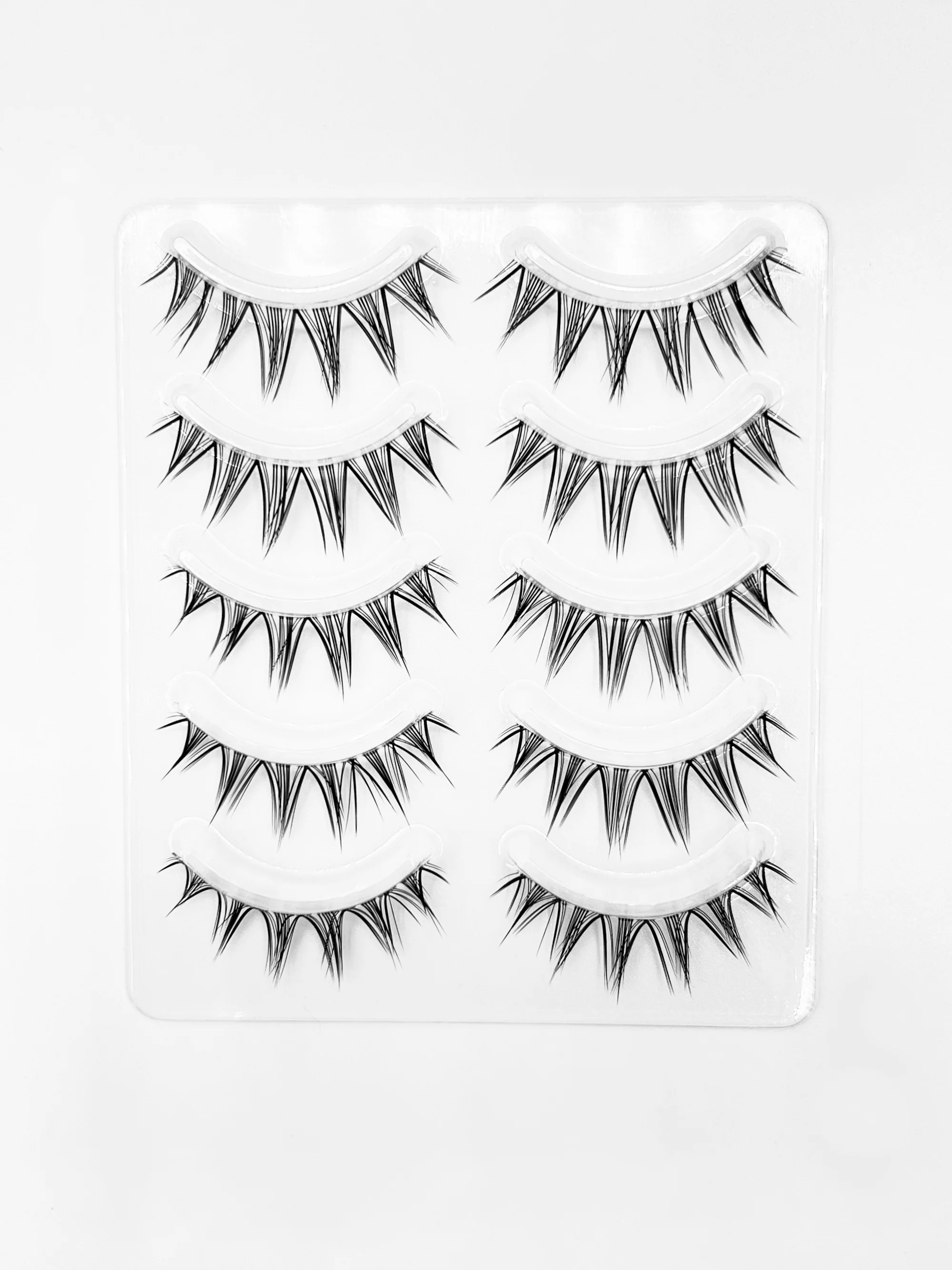 Zodiac Manga Lashes - Image 13