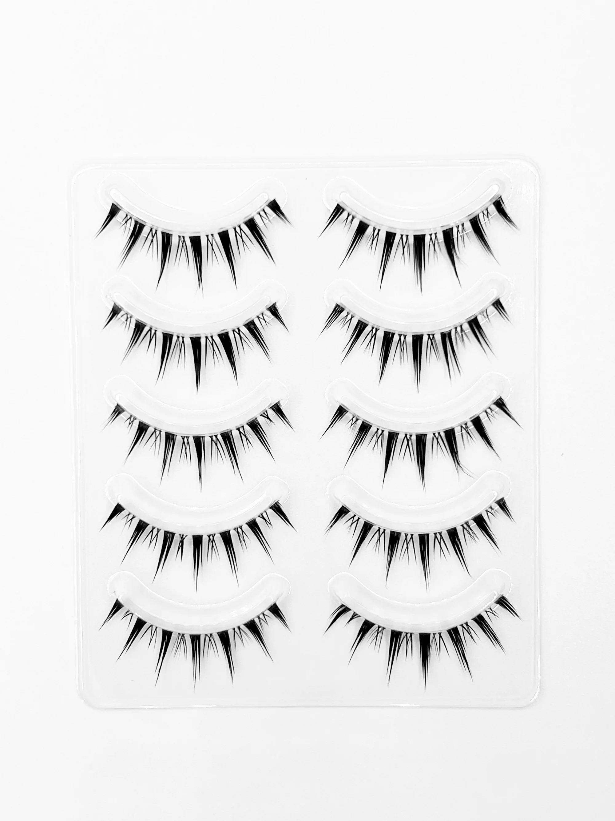 Zodiac Manga Lashes - Image 15